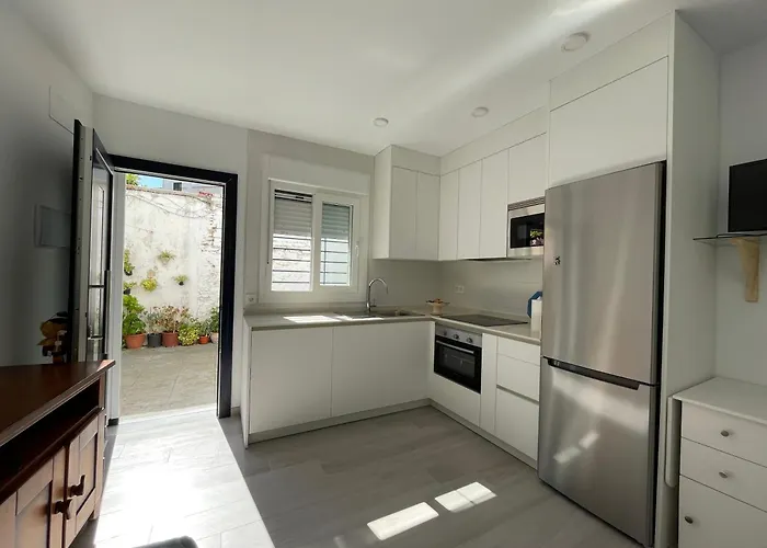 M La Caoba Apartman *